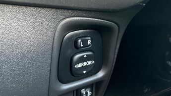 Toyota AYGO 1.0 VVT-i x-play x-shift Euro 6 5dr