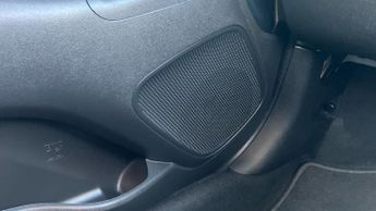 Toyota AYGO 1.0 VVT-i x-play x-shift Euro 6 5dr