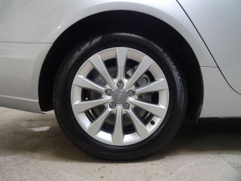 Audi A6 Saloon 3.0 TDI V6 SE S Tronic quattro Euro 5 (s/s) 4dr