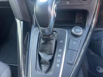 Ford Focus 1.0T EcoBoost Titanium Estate 5dr Petrol Auto Euro 6 (s/s) (125 