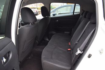 Nissan Leaf 24kWh Acenta Auto 5dr