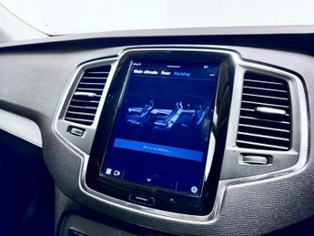 Volvo XC90 Core B5 AWD (250 hp) Auto 7 seat