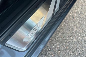 Honda Jazz 1.5 i-MMD Hybrid SR 5dr eCVT