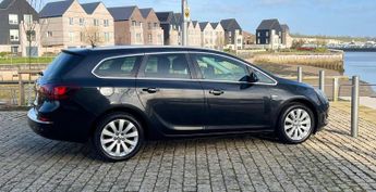 Vauxhall Astra 1.6  Elite Sports Tourer Auto Euro 5 5dr