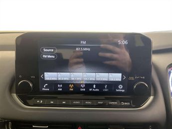 Nissan Qashqai 1.3 DIG-T MHEV Tekna SUV 5dr Petrol Hybrid XTRON 4WD Euro 6 (s/s