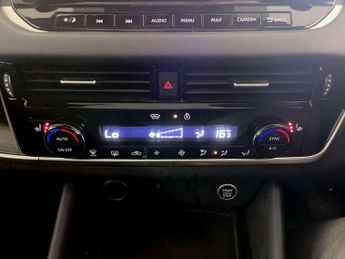 Nissan Qashqai 1.3 DIG-T MHEV Tekna SUV 5dr Petrol Hybrid XTRON 4WD Euro 6 (s/s