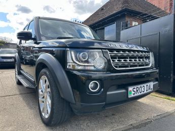 Land Rover Discovery 3.0 SD V6 XS Station Wagon Auto 4WD (s/s) 5dr