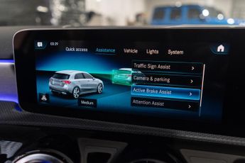 Mercedes-Benz A Class 1.3 A200 AMG Line (Premium) 7G-DCT Euro 6 (s/s) 5dr