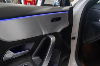 Mercedes-Benz A Class 1.3 A200 AMG Line (Premium) 7G-DCT Euro 6 (s/s) 5dr