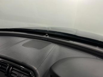 Jaguar XE 2.0d R-Sport Auto Euro 6 (s/s) 4dr