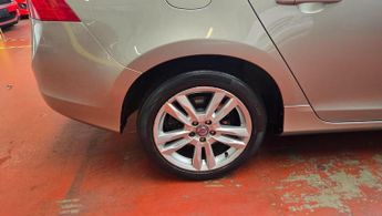 Volvo V60 2.0 T5 SE Lux Powershift Euro 5 5dr