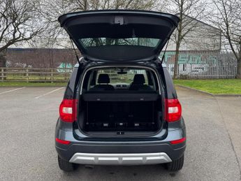Skoda Yeti 1.2 TSI SE Drive Outdoor DSG Euro 6 (s/s) 5dr