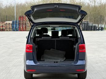 Volkswagen Touran 1.6 TDI SE DSG Euro 5 5dr