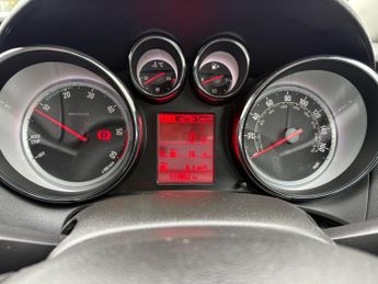 Vauxhall Astra 1.7 CDTi ecoFLEX Tech Line Euro 5 (s/s) 5dr