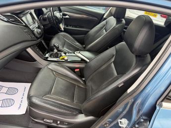 Hyundai i40 1.7 CRDi Blue Drive Premium Euro 5 (s/s) 5dr