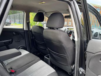 Kia Venga 1.4 EcoDynamics 1 Euro 5 (s/s) 5dr