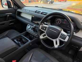 Land Rover Defender 110 2.0 SD4 S Auto 4WD Euro 6 (s/s) 5dr