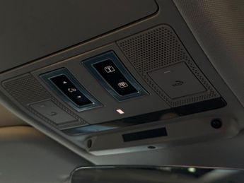 Land Rover Defender 110 2.0 SD4 S Auto 4WD Euro 6 (s/s) 5dr