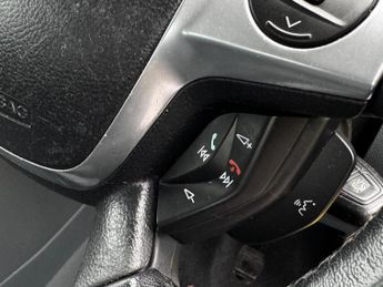 Ford C-Max 1.6 Zetec Euro 5 5dr