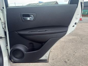 Nissan Qashqai 1.5 dCi Puredrive Visia 2WD Euro 5 5dr