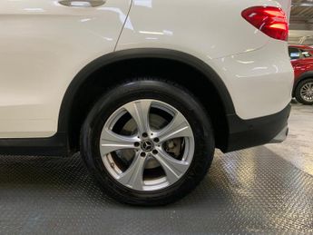 Mercedes-Benz GLC 2.1 GLC220d Sport G-Tronic+ 4MATIC Euro 6 (s/s) 5dr