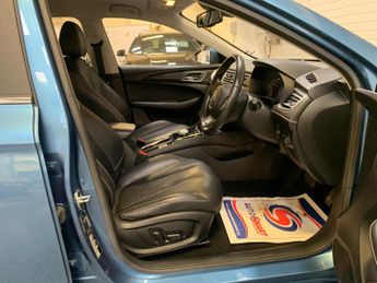 MG MG5 61.1kWh Exclusive Long Range Auto 5dr