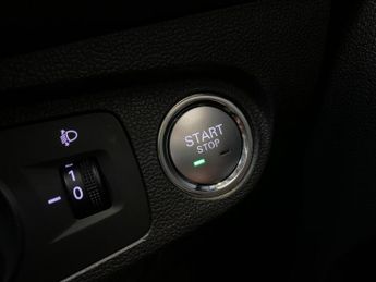 MG MG5 61.1kWh Exclusive Long Range Auto 5dr