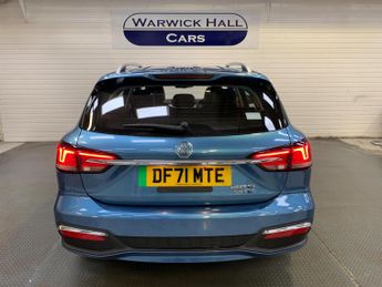 MG MG5 61.1kWh Exclusive Long Range Auto 5dr