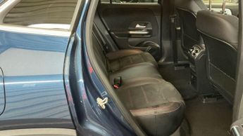 Mercedes-Benz EQA EQA 250 66.5kWh AMG Line Auto 5dr