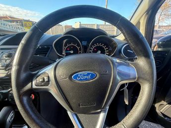 Ford Fiesta 1.6 Zetec Powershift Euro 5 5dr