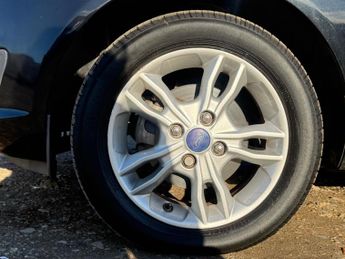 Ford Fiesta 1.6 Zetec Powershift Euro 5 5dr