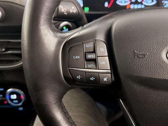 Ford Focus 1.5T EcoBoost Titanium Auto Euro 6 (s/s) 5dr