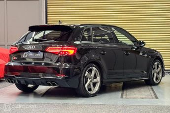 Audi S3 2.0 TFSI Black Edition Sportback S Tronic quattro Euro 6 (s/s) 5