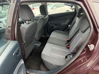 Ford Fiesta 1.4 Style + Hatchback 5dr Petrol Automatic (154 g/km, 94 bhp)