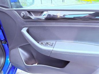 SEAT Toledo 1.0 TSI XCELLENCE Euro 6 (s/s) 5dr
