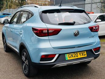 MG MG ZS 44.5kWh Exclusive Auto 5dr