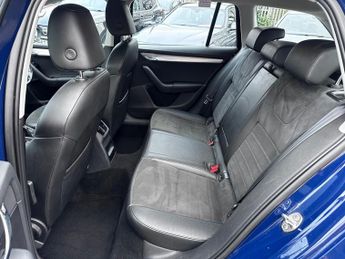 Skoda Octavia 2.0 TDI Elegance Euro 5 (s/s) 5dr