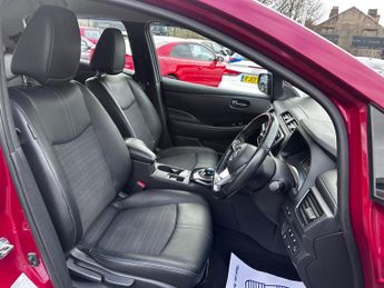 Nissan Leaf 40kWh N-Connecta Auto 5dr