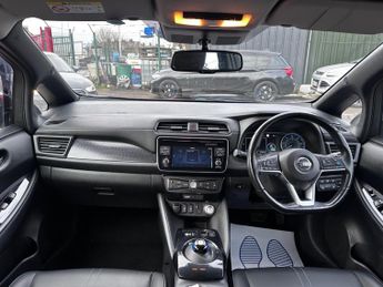 Nissan Leaf 40kWh N-Connecta Auto 5dr