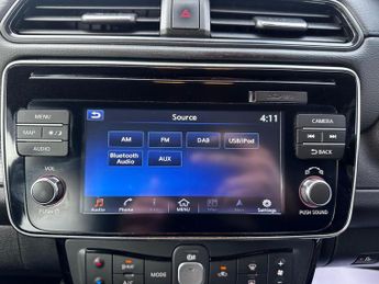 Nissan Leaf 40kWh N-Connecta Auto 5dr