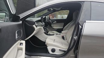 Mercedes-Benz CLA 2.1 CLA200d Sport Coupe 7G-DCT Euro 6 (s/s) 4dr