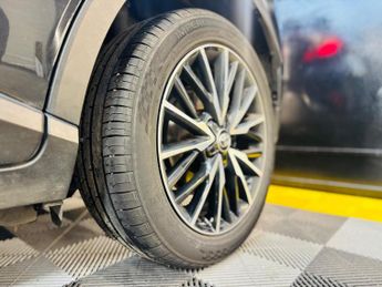 Toyota C-HR 1.8 VVT-h Excel CVT Euro 6 (s/s) 5dr