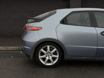 Honda Civic 1.8 i-VTEC EX i-Shift 5dr