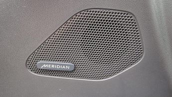 Jaguar F-PACE 2.0 D240 R-Sport Auto AWD Euro 6 (s/s) 5dr