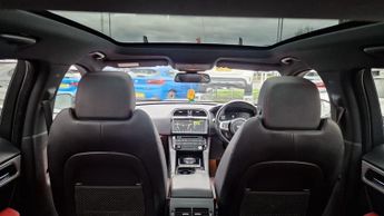 Jaguar F-PACE 2.0 D240 R-Sport Auto AWD Euro 6 (s/s) 5dr