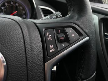 Vauxhall Astra 2.0 CDTi ecoFLEX Elite Euro 5 (s/s) 5dr