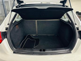 Audi A3 1.6 TDI SE Sportback Euro 5 (s/s) 5dr