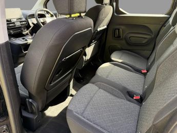 VAUXHALL COMBO LIFE DESIGN XL Seven Seater