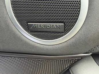 Land Rover Discovery 3.0 TD V6 HSE Auto 4WD Euro 6 (s/s) 5dr