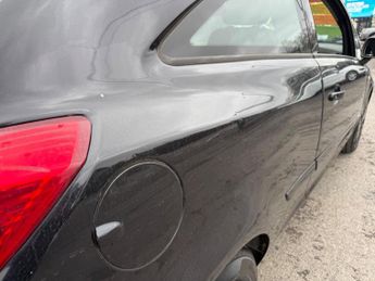 Vauxhall Corsa 1.4i 16v Club 3dr